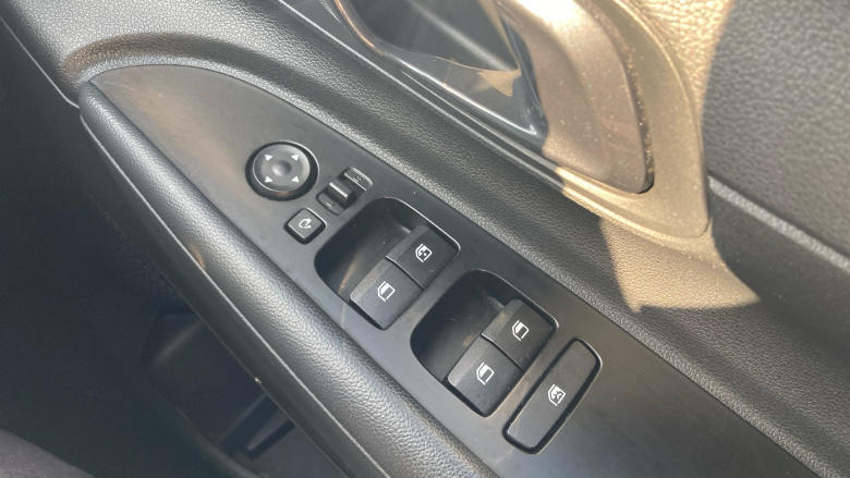 Hyundai BAYON 1.0 TGDi 48V MHEV Premium 5dr DCT Petrol Hatchback